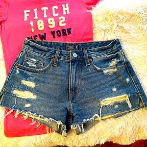 A&F Low Rise Short